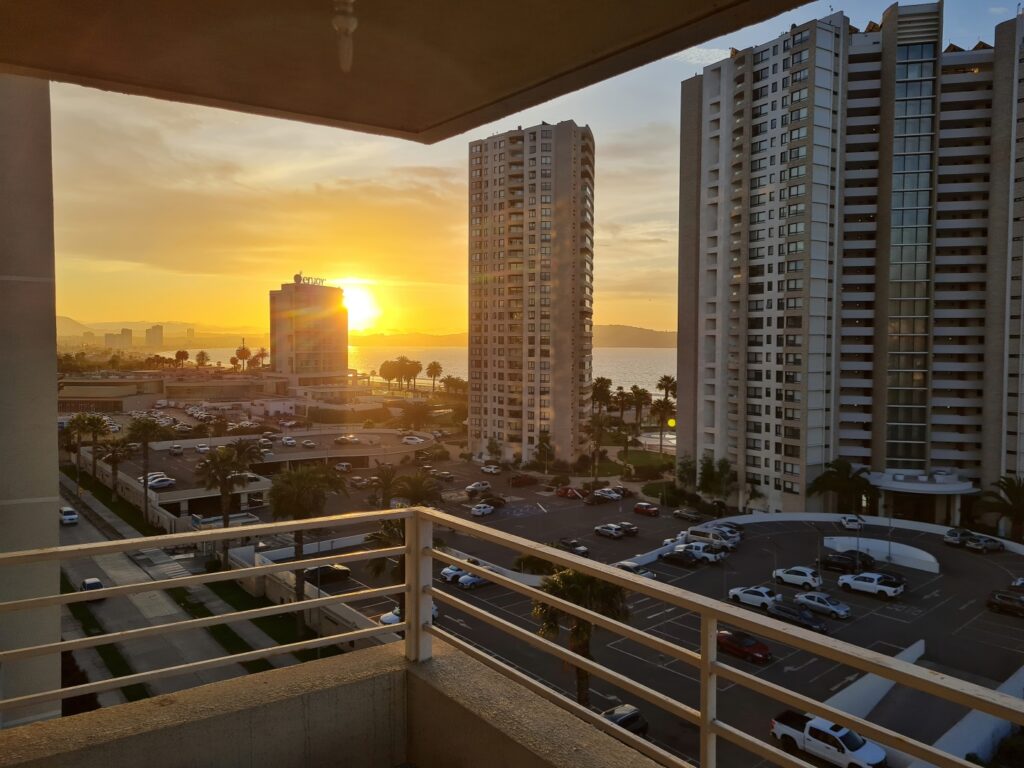 🌴 Departamento en venta, sector Casino Enjoy Coquimbo, hermosa vista al mar. 🌇