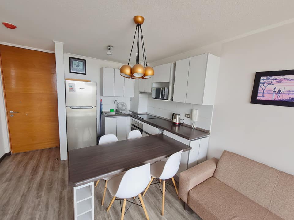 🌅 Se arrienda hermoso departamento AÑO CORRIDO !! , full equipado para 5 personas en Av. Pacifico.