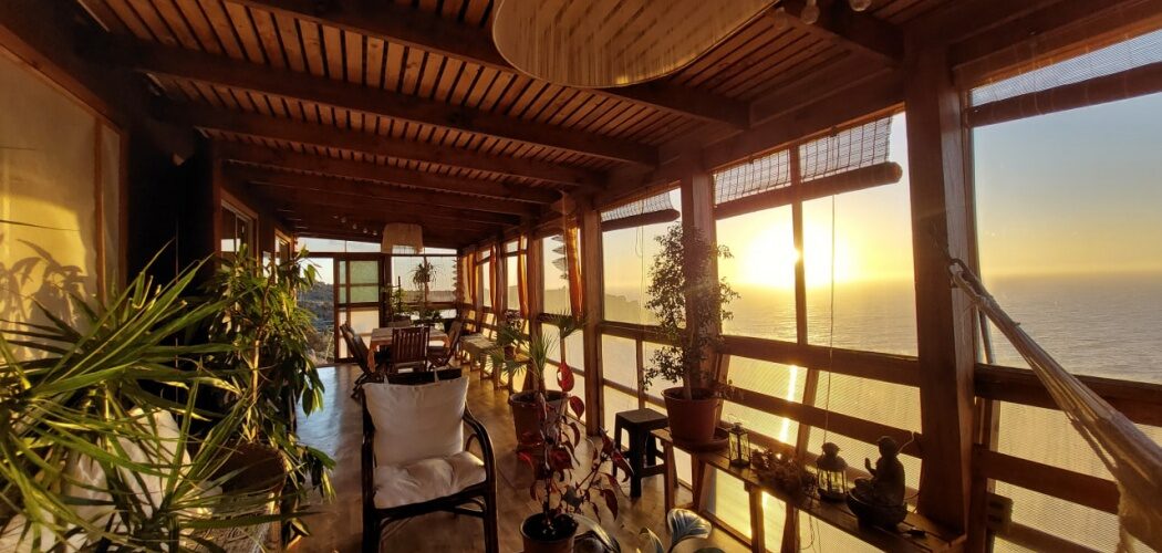 🌅 SE ARRIENDA CASA EN EL ARRAYAN COSTERO CON MARAVILLOSA VISTA AL MAR – AÑO CORRIDO