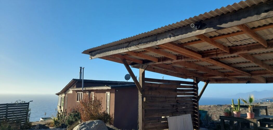 🌅 SE ARRIENDA CASA EN EL ARRAYAN COSTERO CON MARAVILLOSA VISTA AL MAR – AÑO CORRIDO