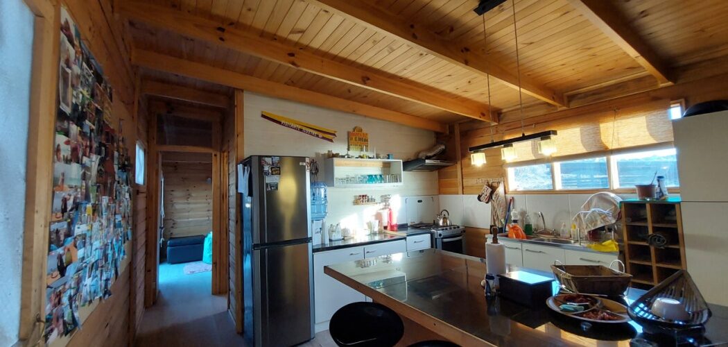 🌅 SE ARRIENDA CASA EN EL ARRAYAN COSTERO CON MARAVILLOSA VISTA AL MAR – AÑO CORRIDO