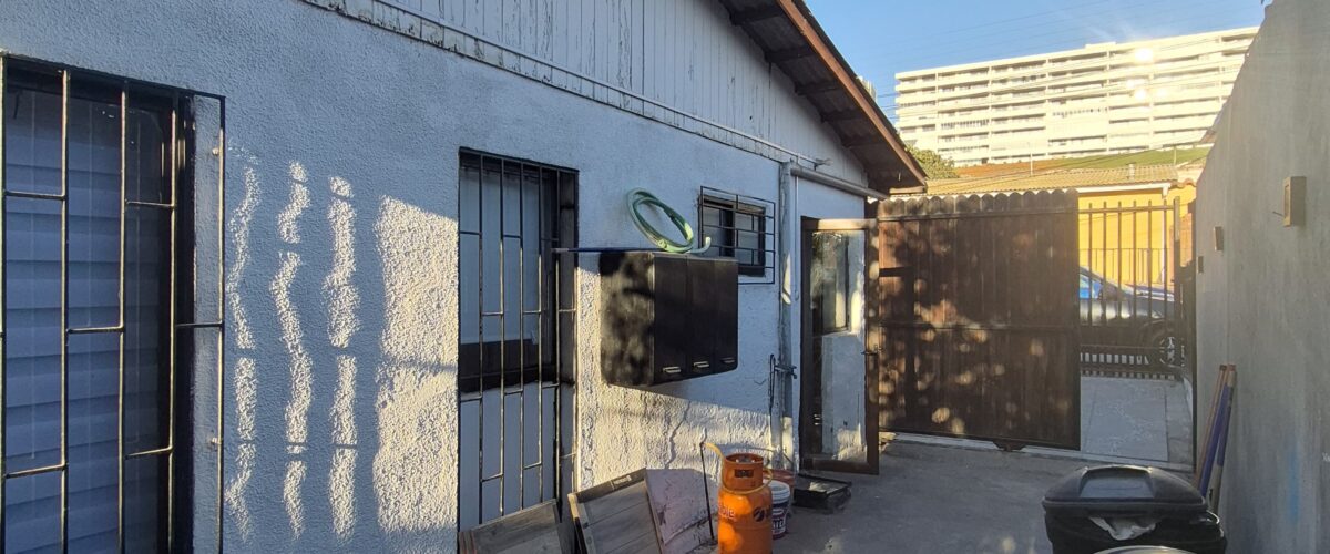 Casa Amoblada en Arriendo Año Corrido - Excelente Ubicación en Av. Cuatro Esquinas, La Serena.