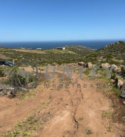 TERRENO CON VISTA AL OCÉANO EN BAHÍA DE ROCAS – SECTOR ARRAYÁN COSTERO
