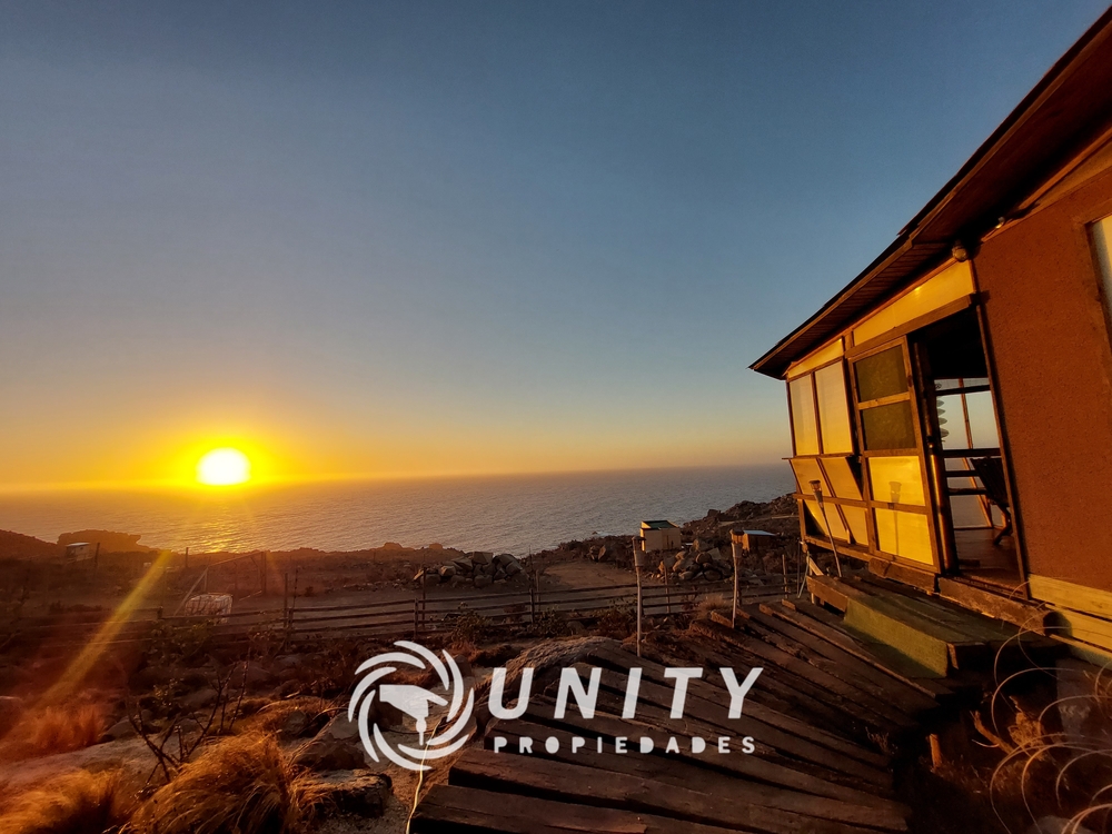 🌅 SE ARRIENDA CASA EN EL ARRAYAN COSTERO CON MARAVILLOSA VISTA AL MAR – AÑO CORRIDO